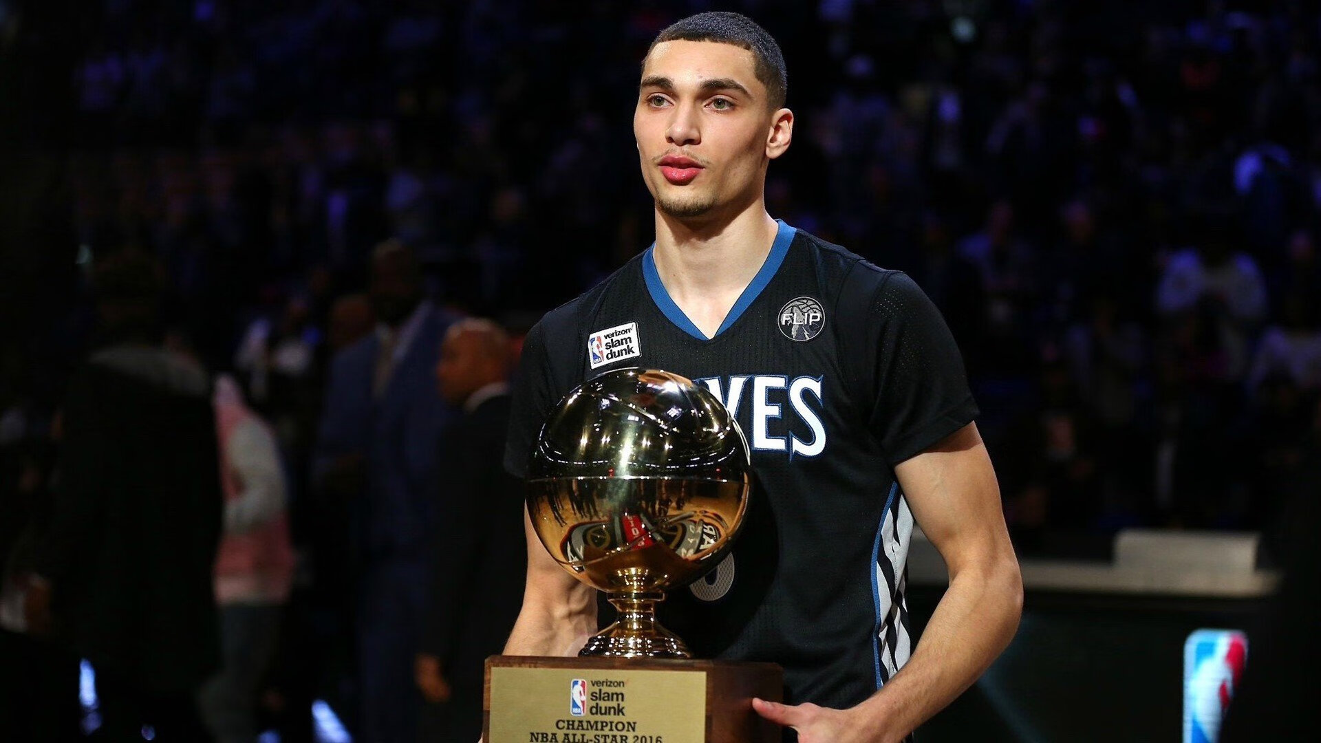 梅西荣获美职联MVP,继续闪耀,“梅西”